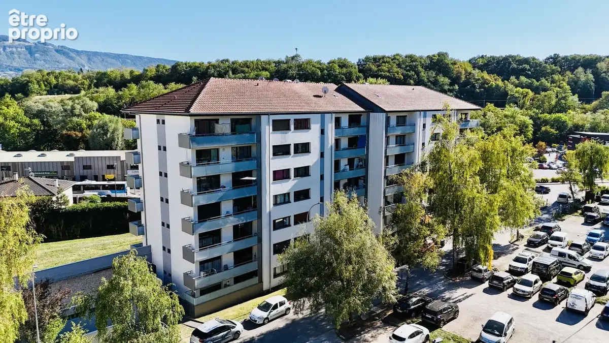 Immeuble vue de haut (2)