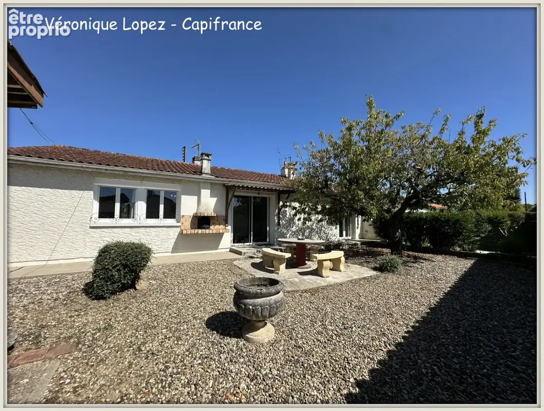 Maison à LE PASSAGE