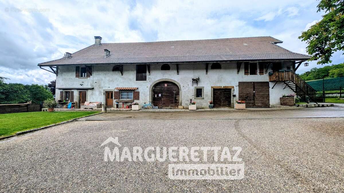 Maison à BONNE