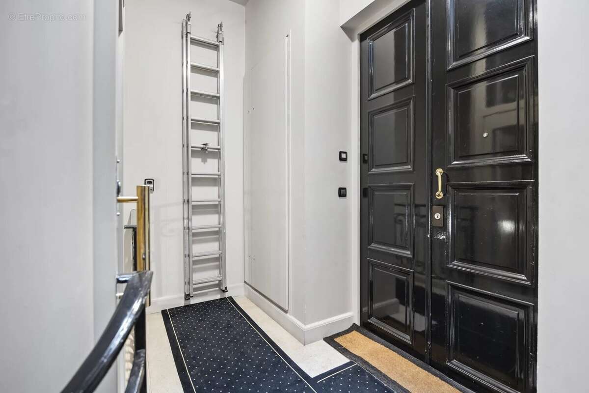 Appartement 190 m² à Paris-16e  - photo 22
