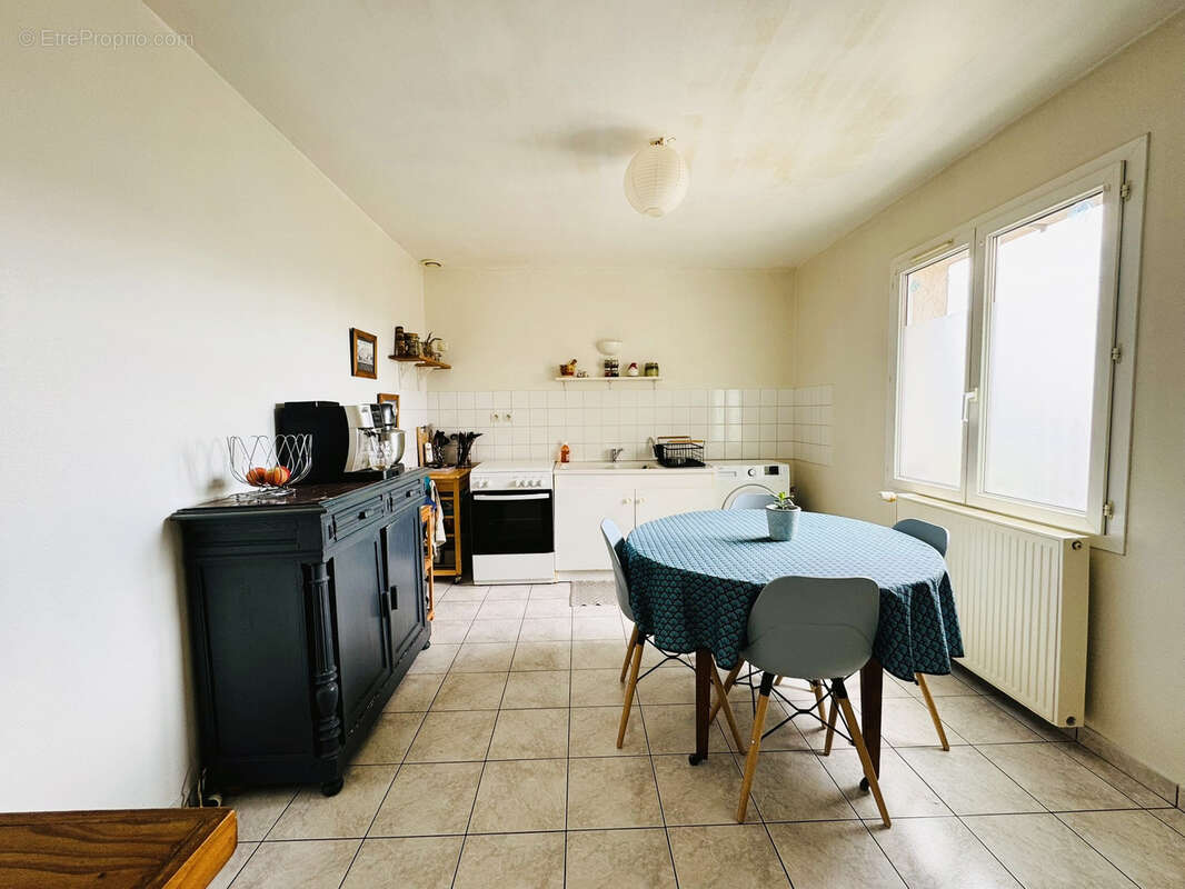 Appartement à CISSE