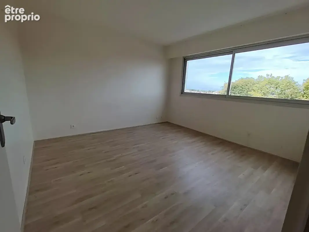 Appartement 3 pièces 79 m² à vendre à Royan (17200) - photo 5