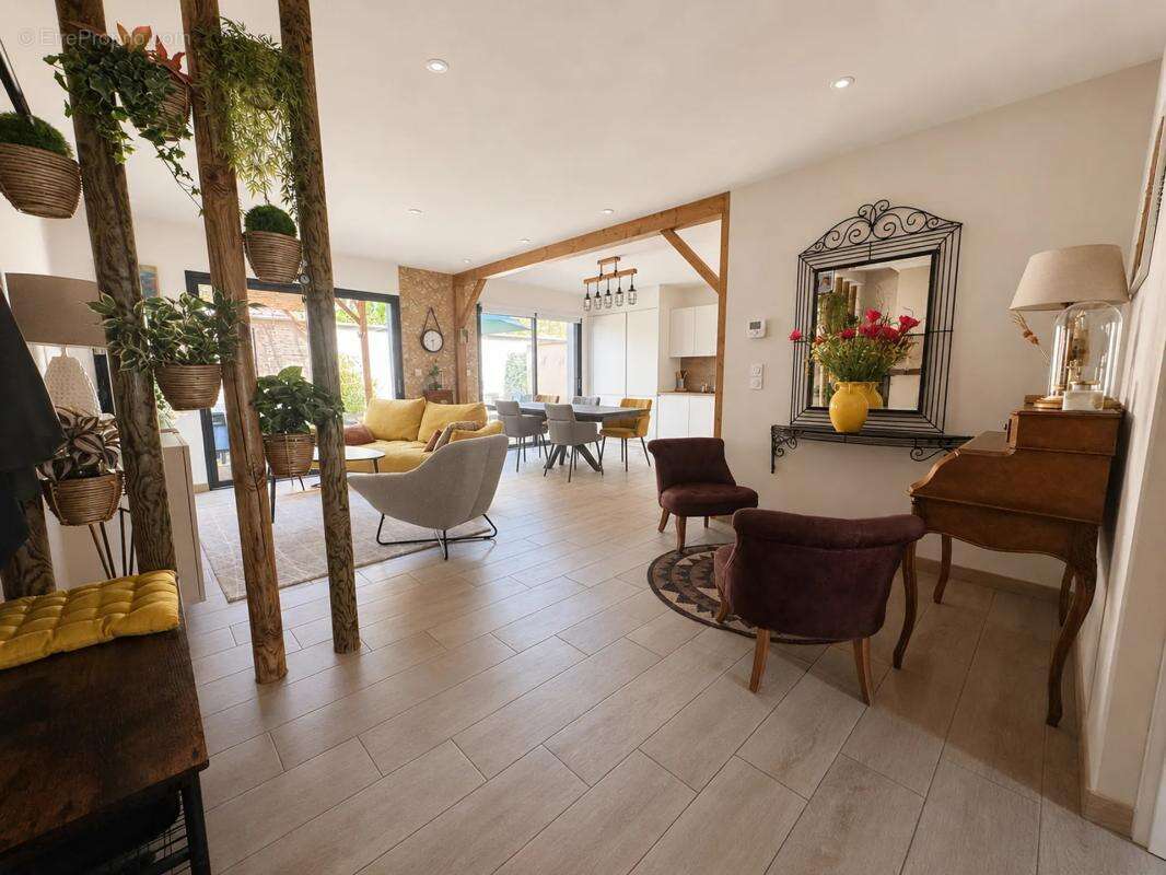 Maison de 4 pièces de 95 m² à Crémieu - photo 14