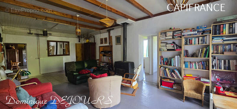 Maison à SAINT-SAUVEUR-DE-MONTAGUT