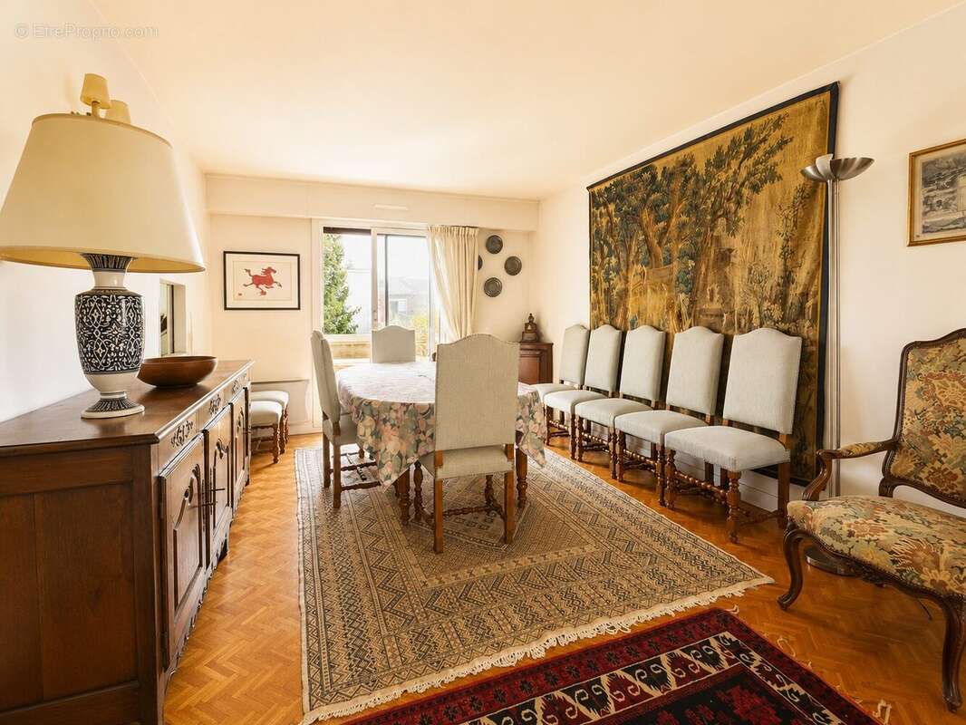 Appartement à LE VESINET