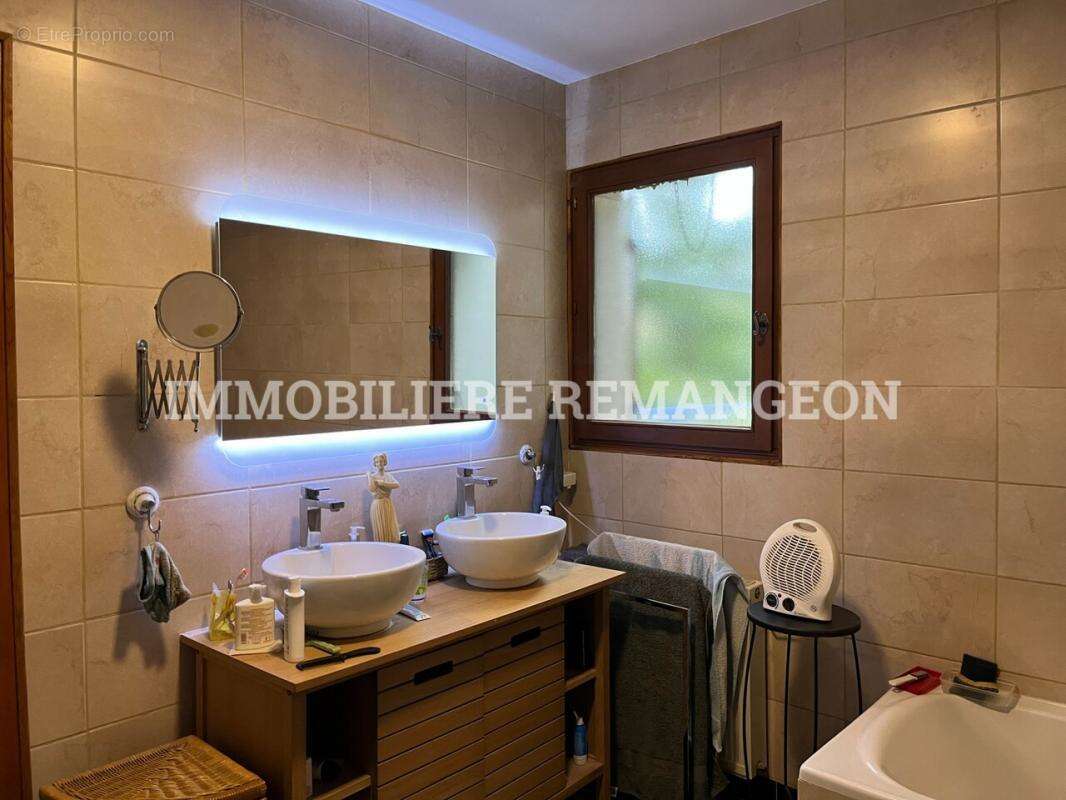 Maison à NOUAN-LE-FUZELIER