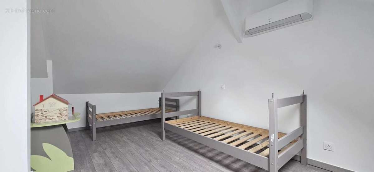 Appartement à BARBERAZ