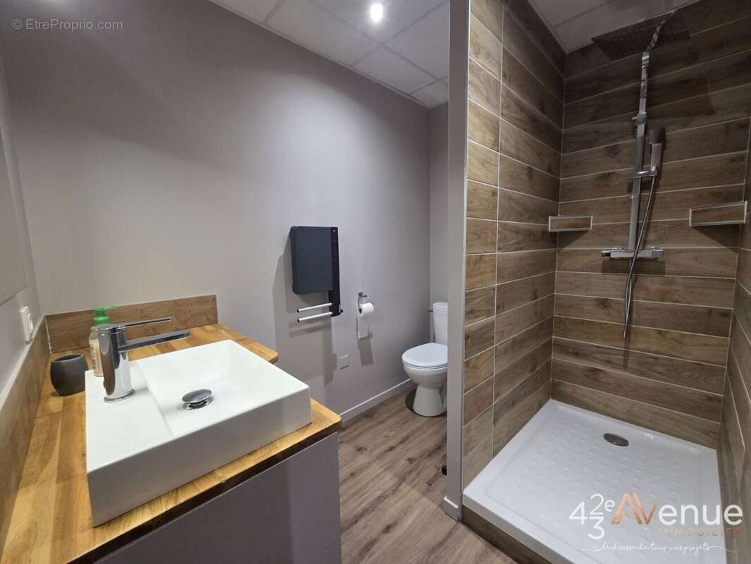 Appartement à SAINT-ETIENNE