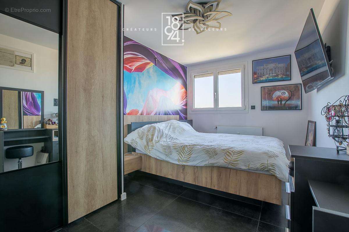 Appartement à MARSEILLE-13E