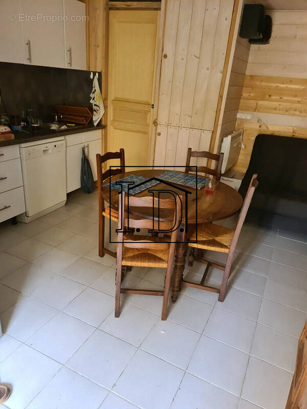 Sejour/Cuisine - Maison à VILLEGAILHENC