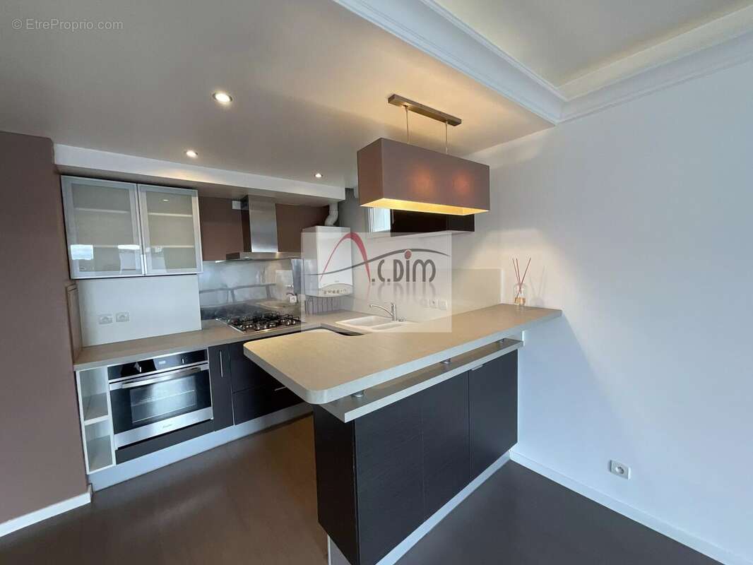 Appartement à DAMMARIE-LES-LYS