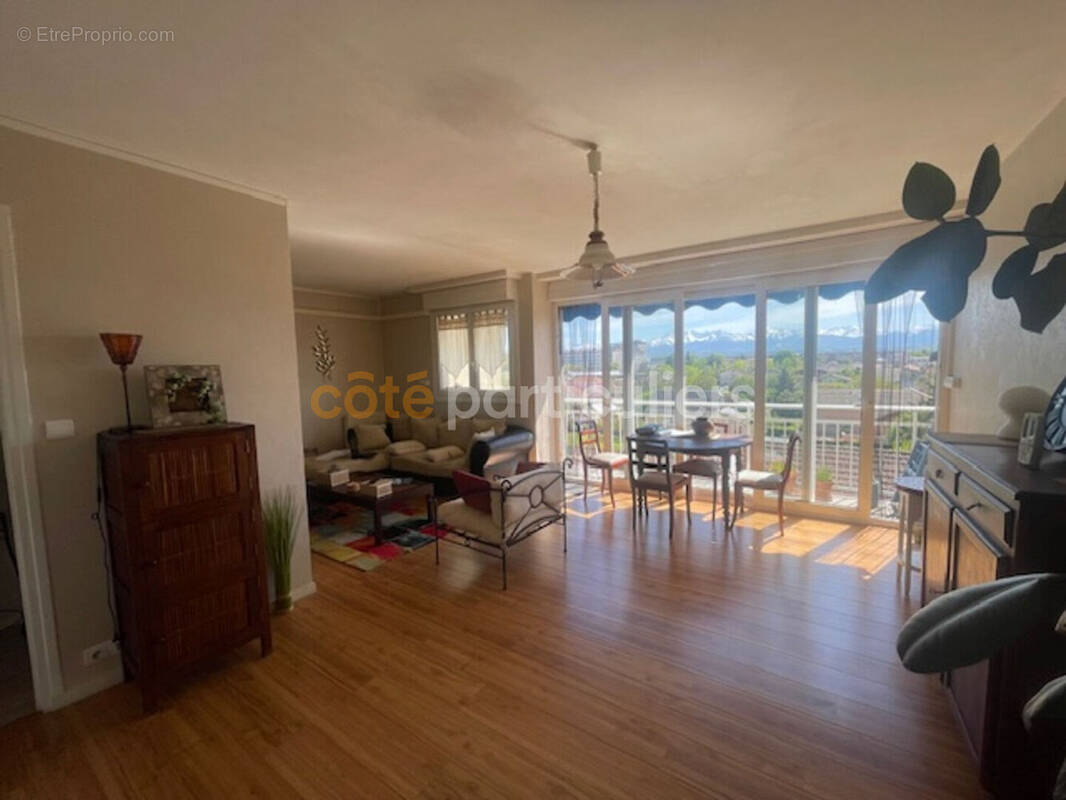 Appartement à TARBES