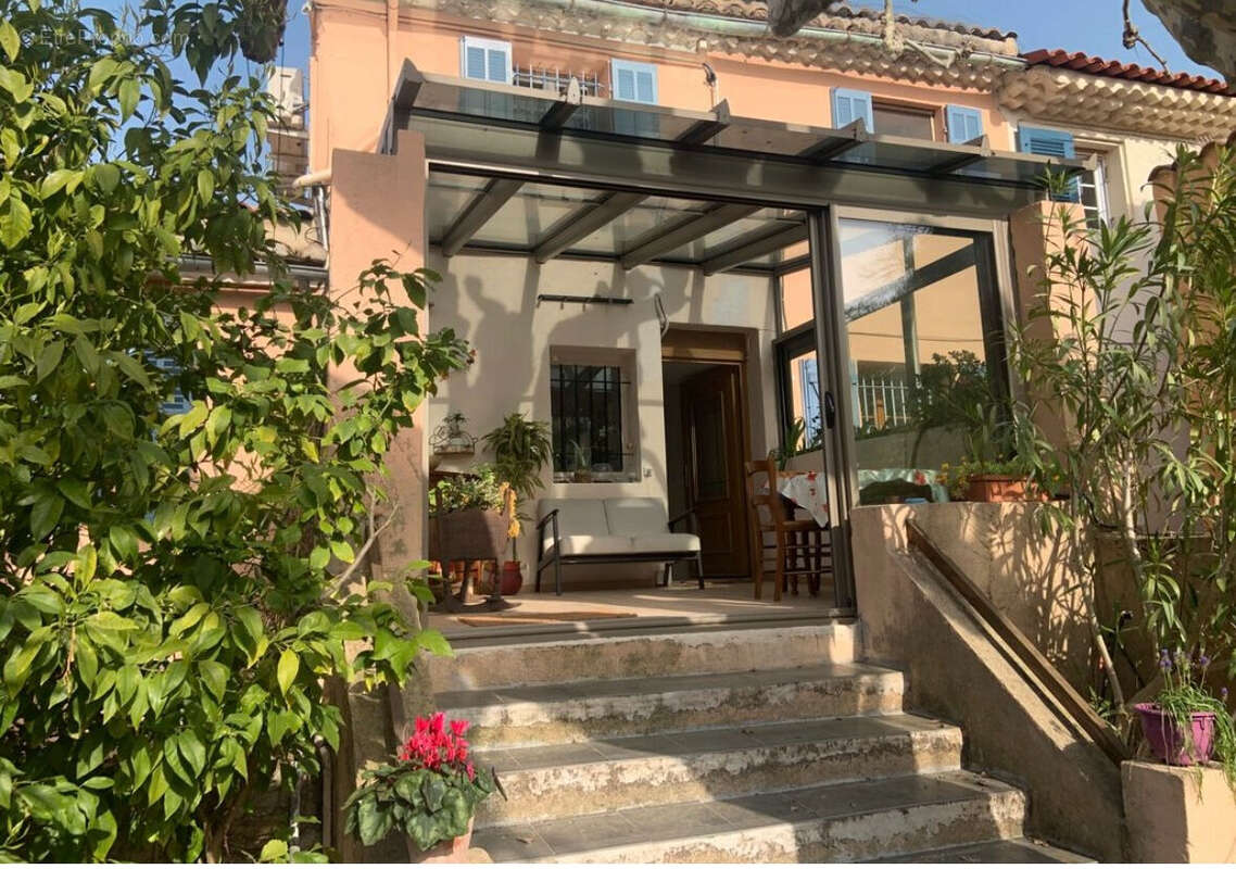 Maison à MARSEILLE-11E