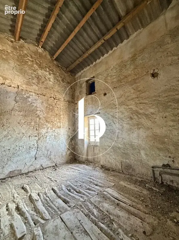 Mas en pierres traditionnelles avec cour et terrasse arborée - photo 16
