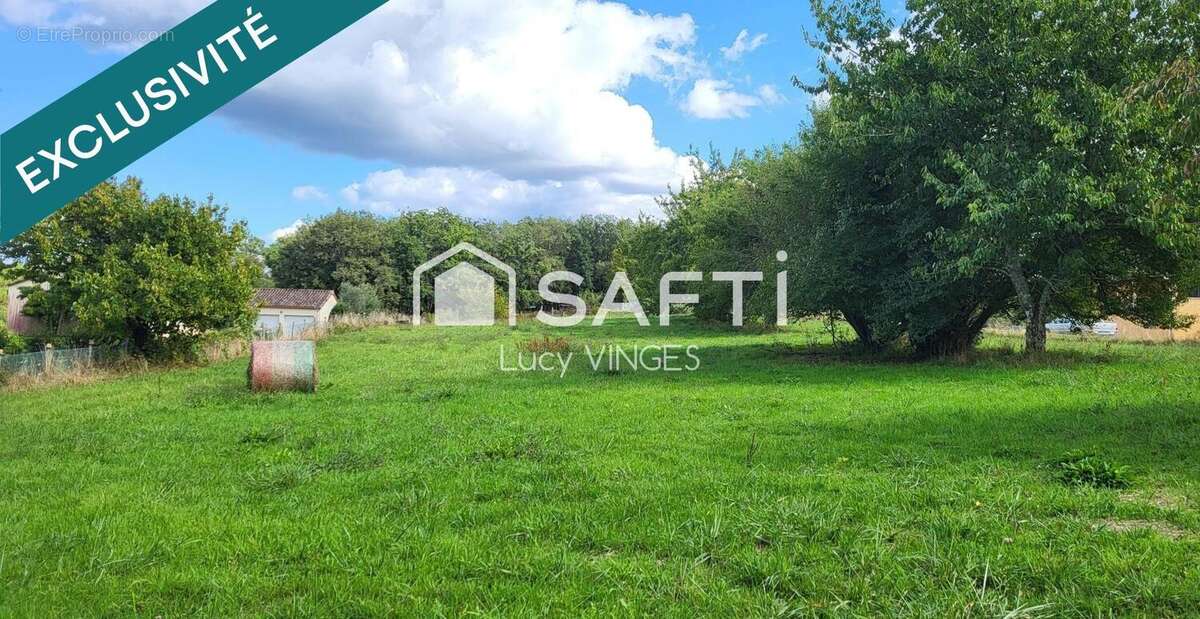 Photo 2 - Terrain à MONTCLERA