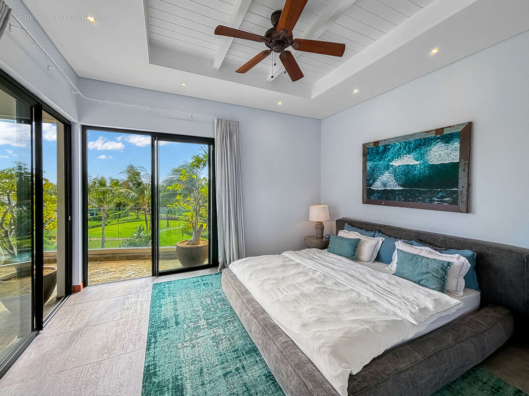 Appartement à CAZERES