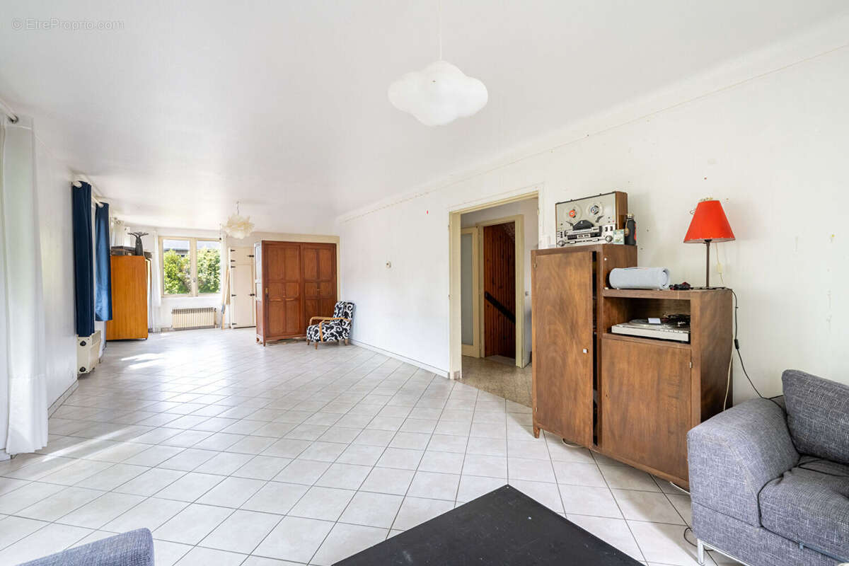 Maison Conflans Sainte Honorine 7 pièce(s) 187.67 m2 - photo 5