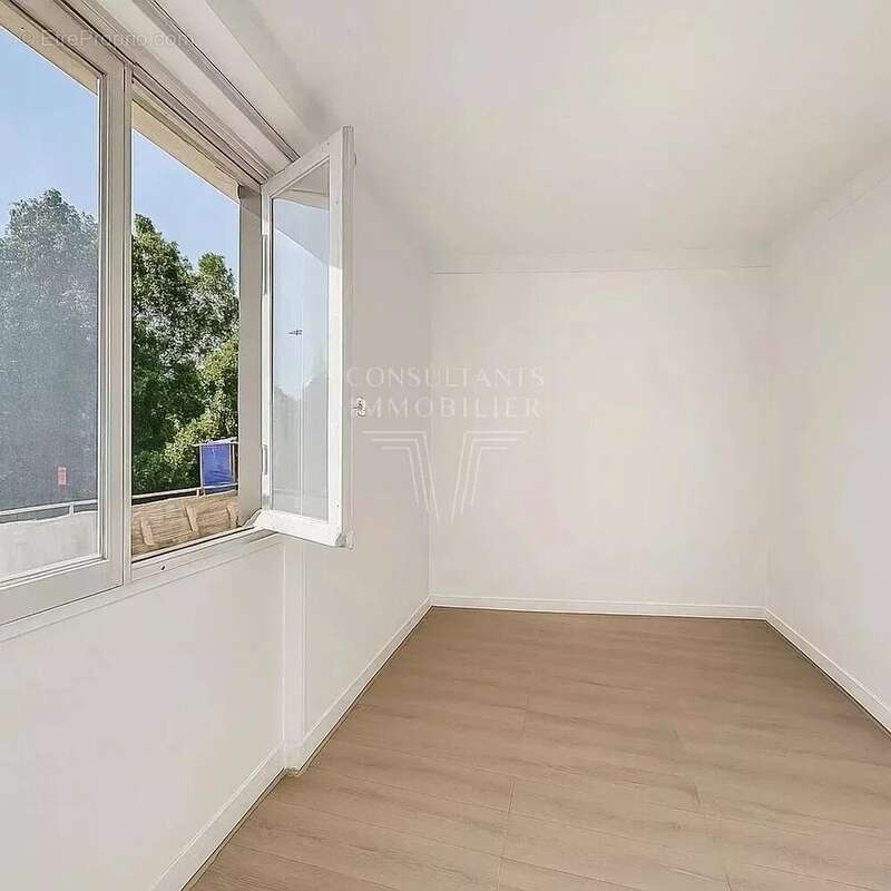 Appartement à PARIS-9E