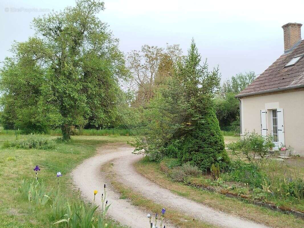 Maison à DECIZE
