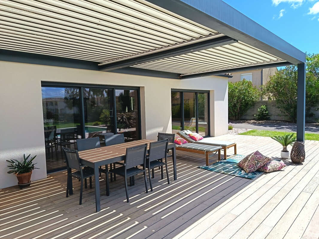 Secteur Clape Superbe Villa neuve de 206m2 sur 1365 m2 de terrain à vendre 697000 €. - photo 6