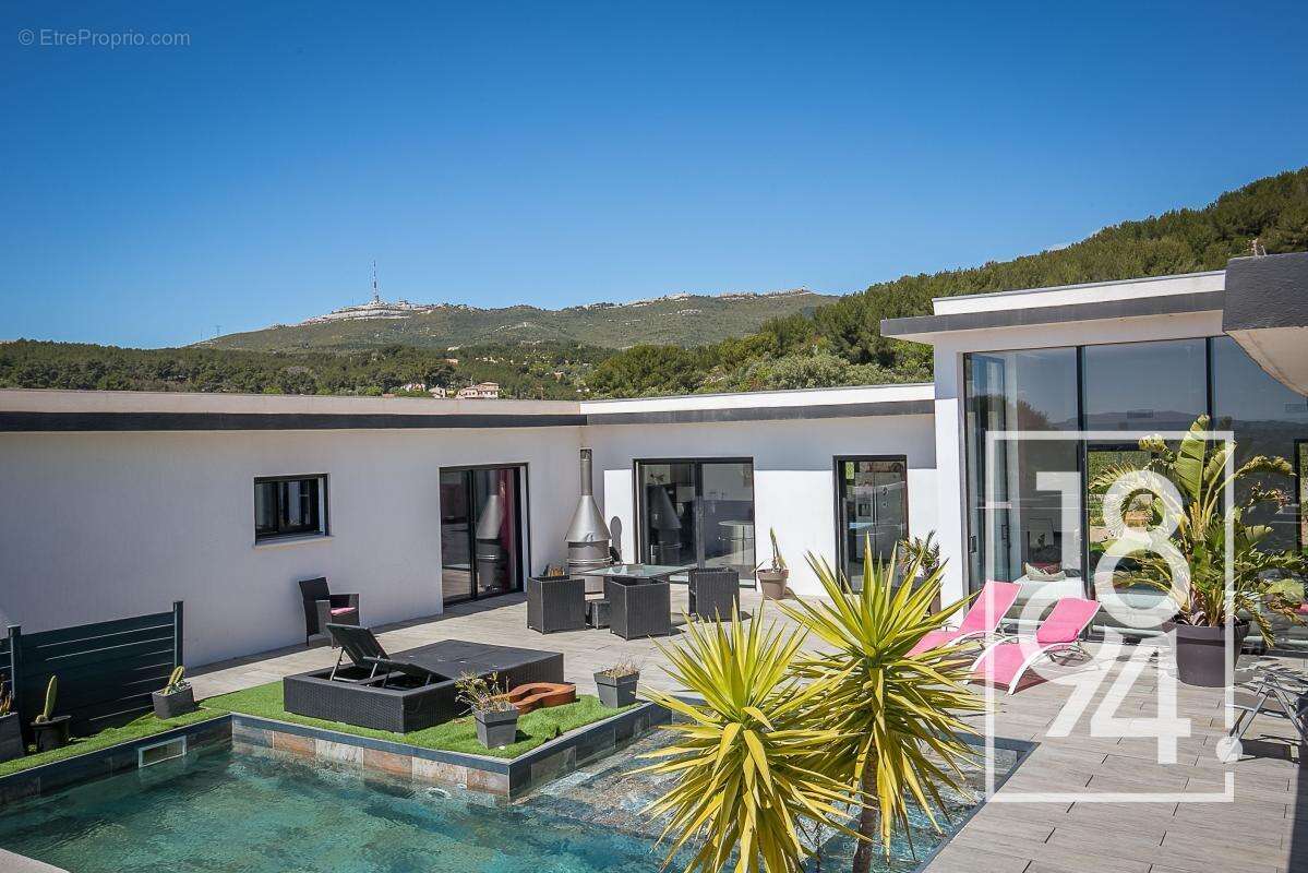 Maison à MARSEILLE-13E