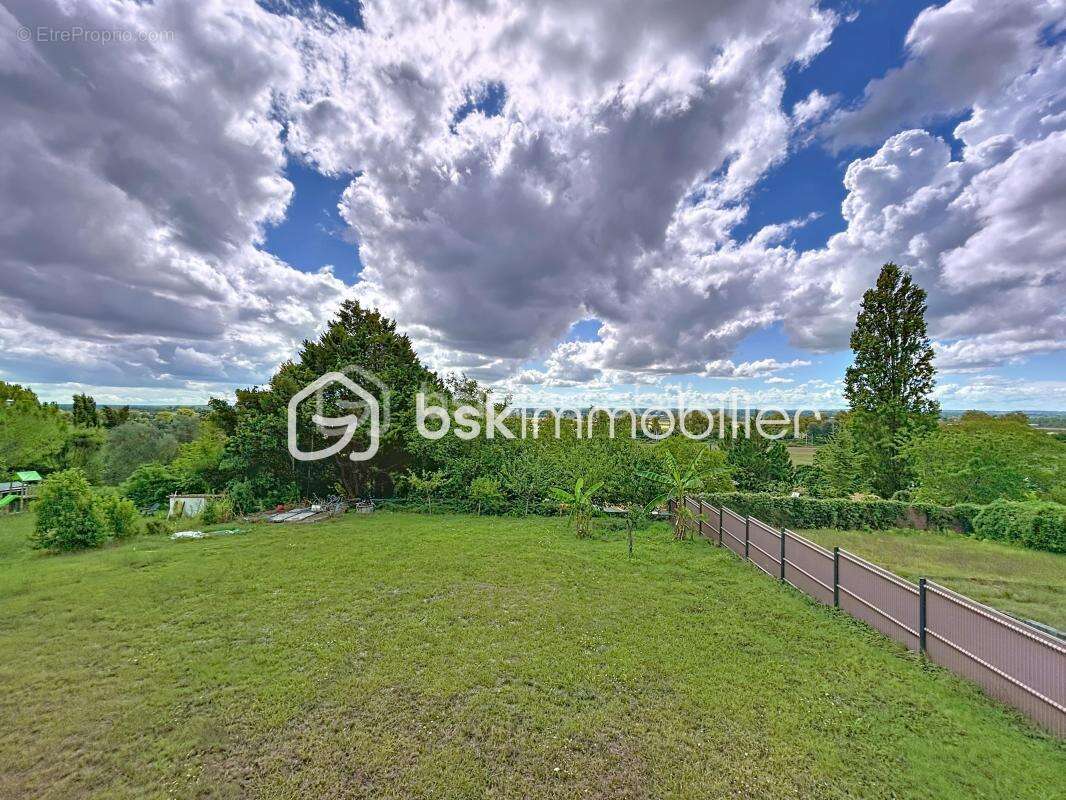 Maison à CASTELNAU-D&#039;ESTRETEFONDS