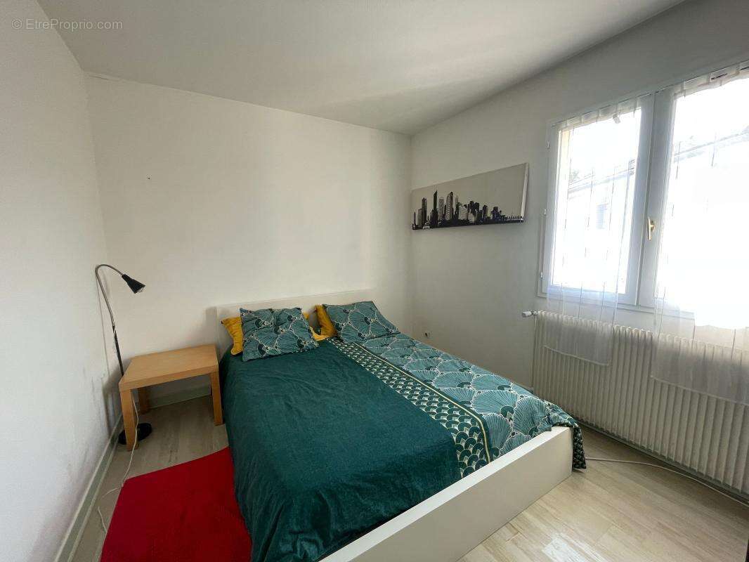 Maison à CHAVANOZ