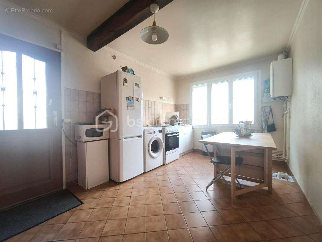 Maison de 61m², 2 chambre et 1 bureau avec jardin - photo 5