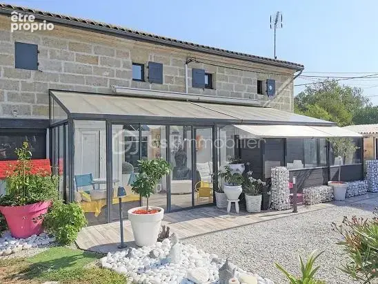 Magnifique propriete de 257 m2 avec 6 chambres, 4 sdb, piscine et un gite de 67 m2 avec 2 chambres !!! - photo 6