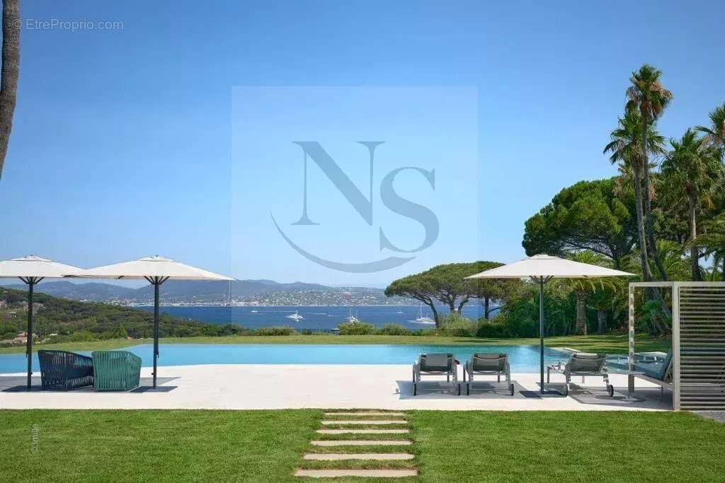 Maison à SAINT-TROPEZ