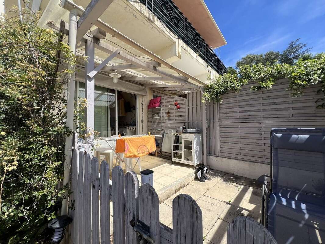 Maison à BORMES-LES-MIMOSAS