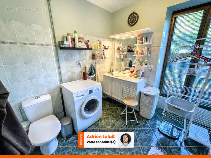 Maison à BERSAC-SUR-RIVALIER