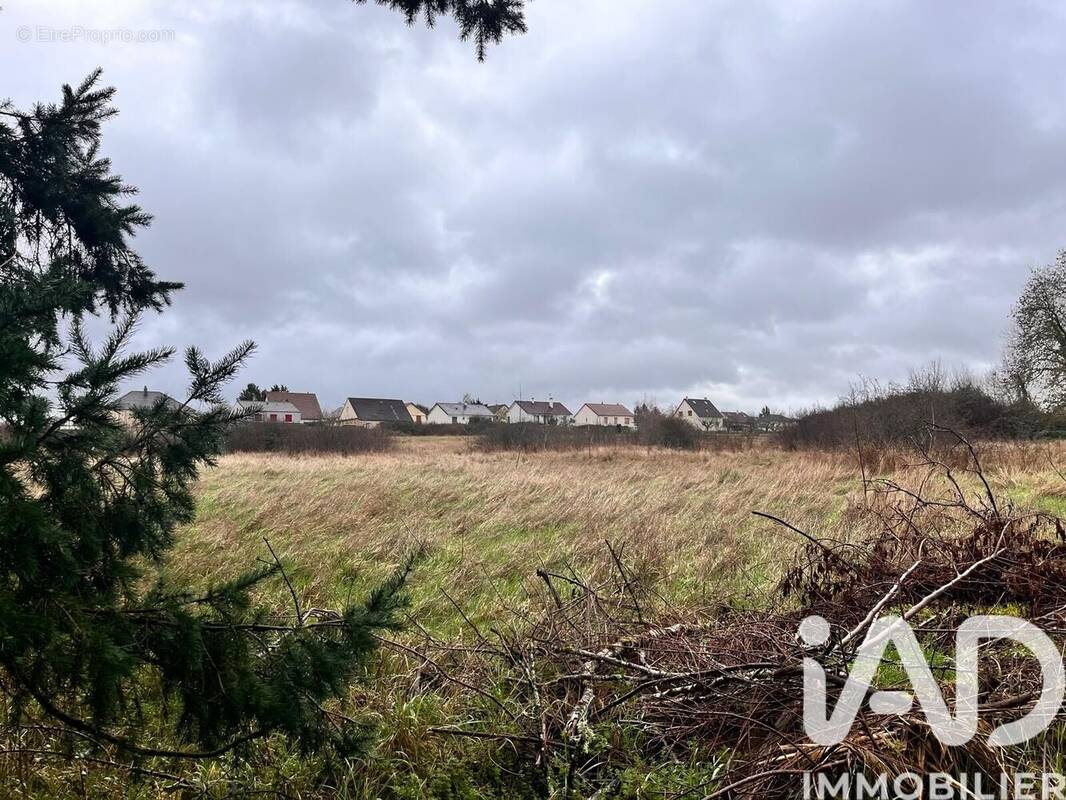 Photo 1 - Terrain à MARZY
