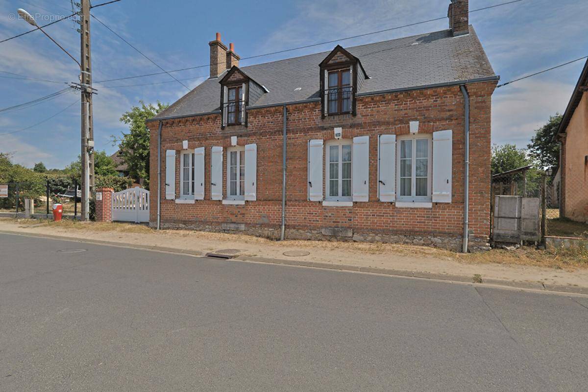 Maison à NOUAN-LE-FUZELIER