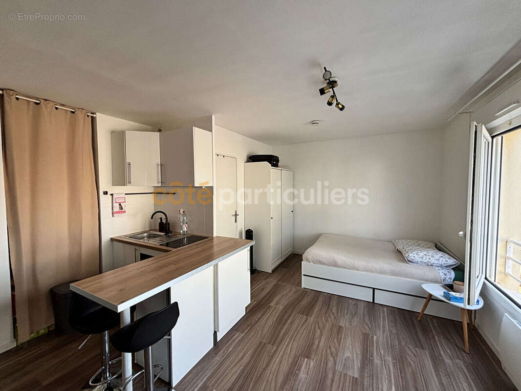 STUDIO 24 m² Caen - photo 3