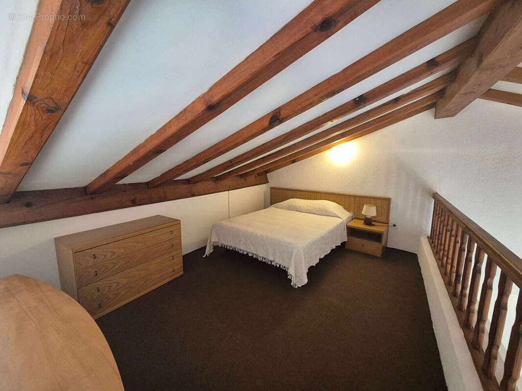 Appartement à LINGUIZZETTA