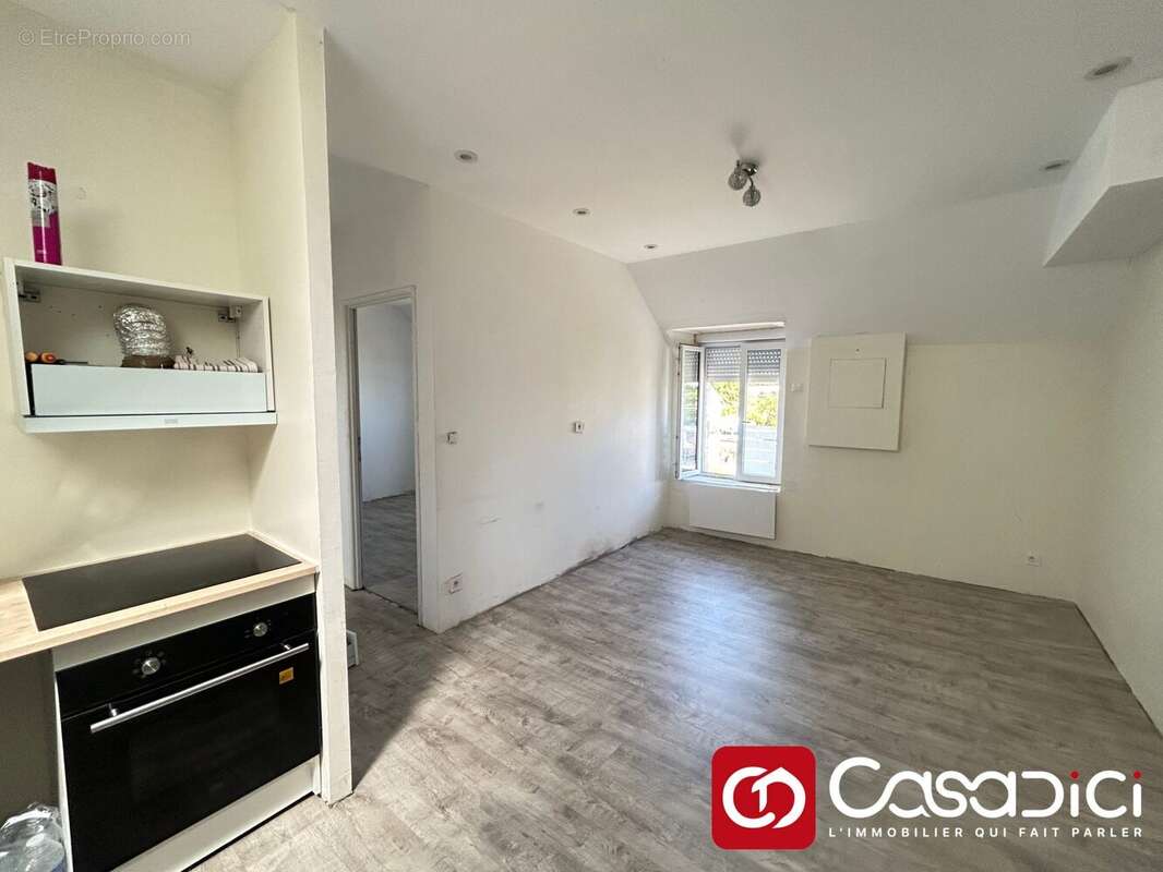 Maison 70 m² à Anlezy  - photo 7