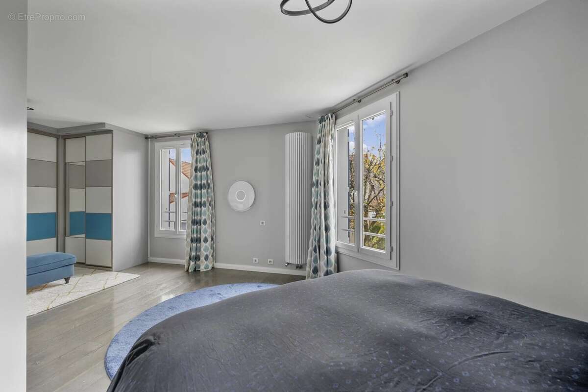 Maison à LAGNY-SUR-MARNE