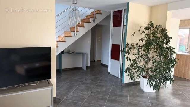 Maison à SAULON-LA-RUE