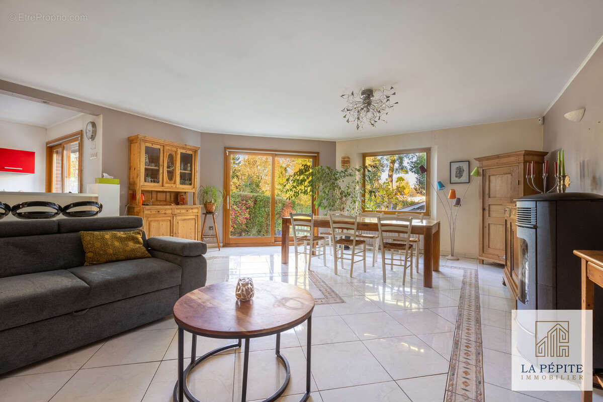 Maison à VALENCIENNES