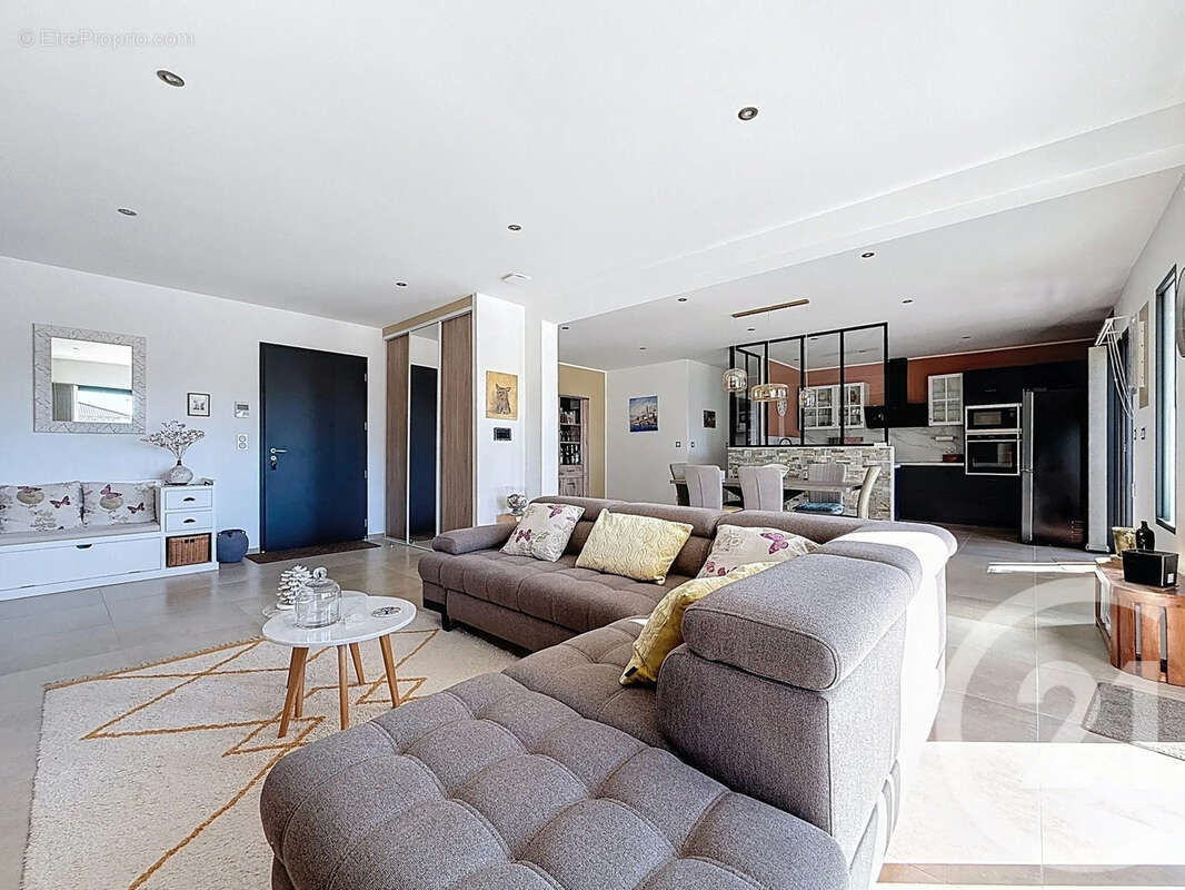 Maison à SANTA-LUCIA-DI-MORIANI