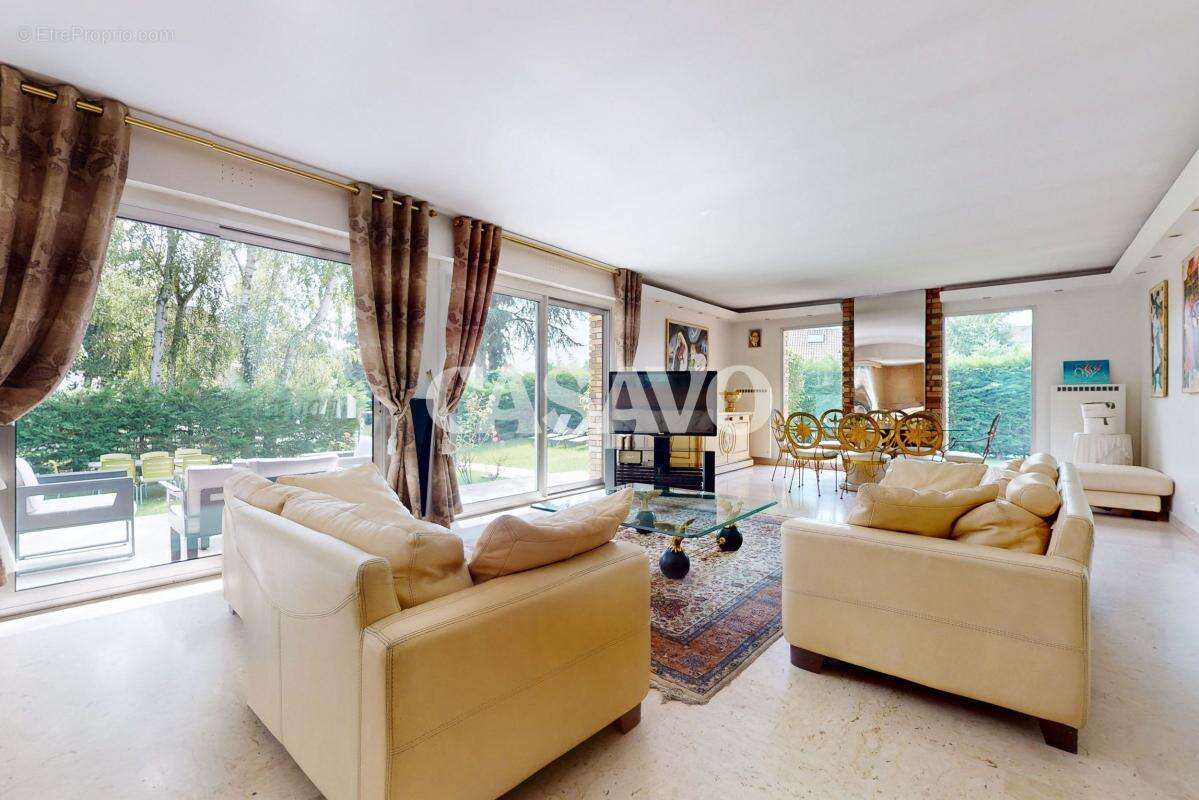 Maison à SAINT-BRICE-SOUS-FORET