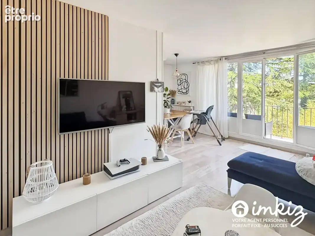 T4 rénové de 86 m² – Dernier étage – Balcon - photo 1