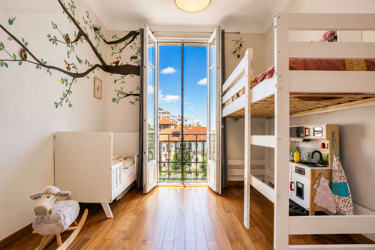 Libération   fragonard   3p balcon - photo 6