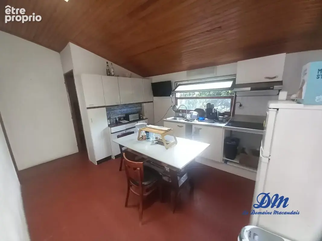 Maison 4 pièces 93 m² à vendre à Ares (33740) - photo 3