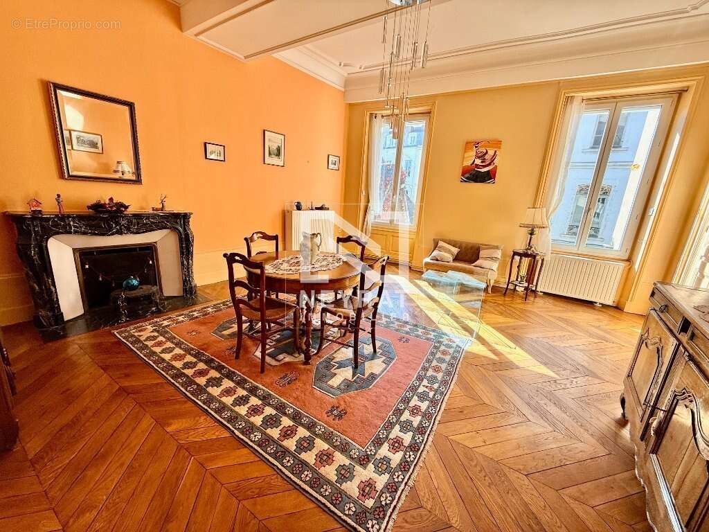 Appartement à CHALON-SUR-SAONE