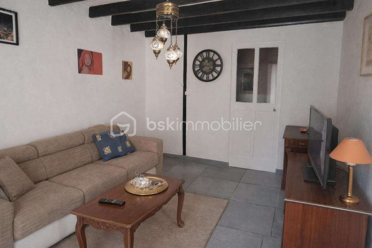 Maison à LA FRETTE