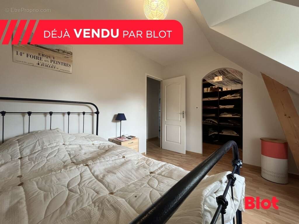 Maison à SAINT-THURIAL