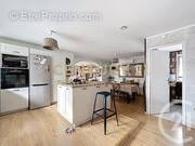 Maison à SAINT-JEAN-DE-VEDAS