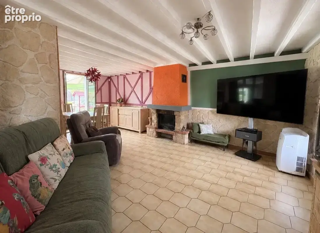Charmante maison avec piscine à Ménilles - photo 3